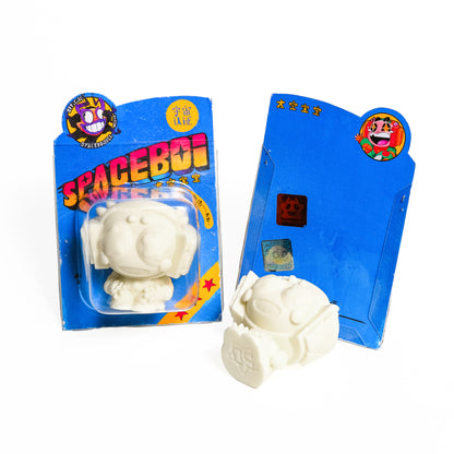 Smol Spaceboi (BLANKS)