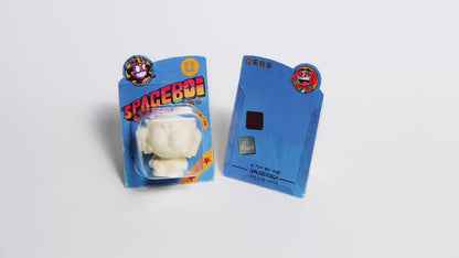 Smol Spaceboi (BLANKS)